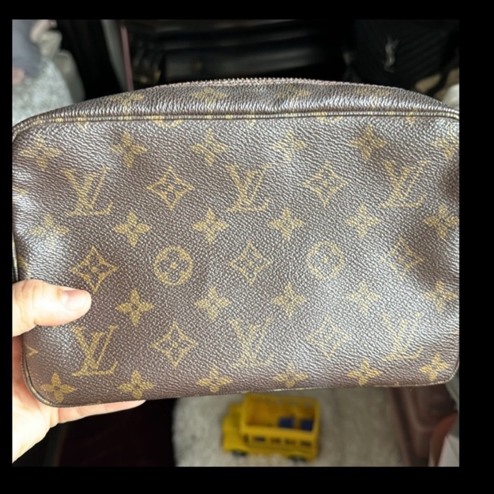 Authentic vintage trouse toilette bag